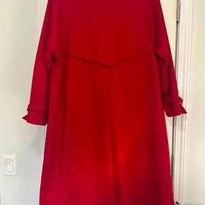 Hook Gear (JG Hook) woman’s coat with polyester/ wool detachable lining